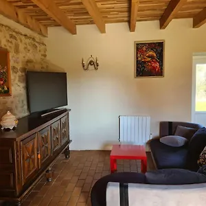 https://longre-prs-de-rocamadour-et-padirac.midi-pyreneeshotels.com